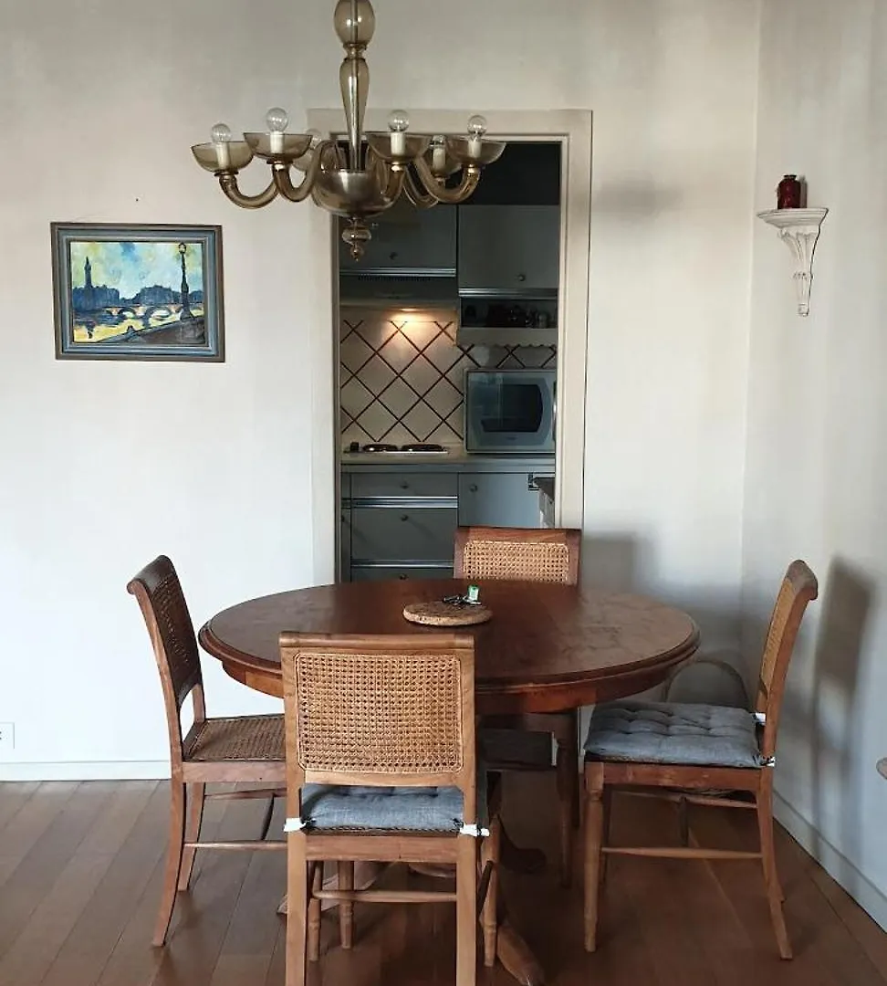 Appartement Chaleureux Au Cours Du 15Eme París Francia